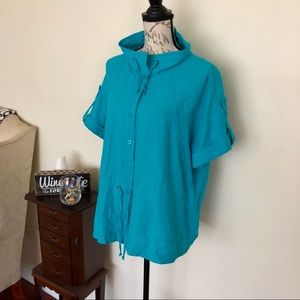 ❤️5/$25 Chico’s short sleeve turtle neck shirt